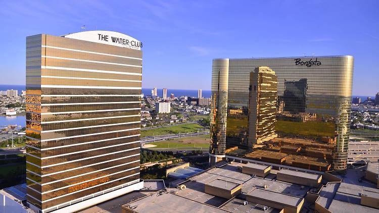 Entdecken Sie eine Welt voller Luxus und Unterhaltung im Borgata Hotel Casino & Spa, Ihrem perfekten Refugium in Atlantic City